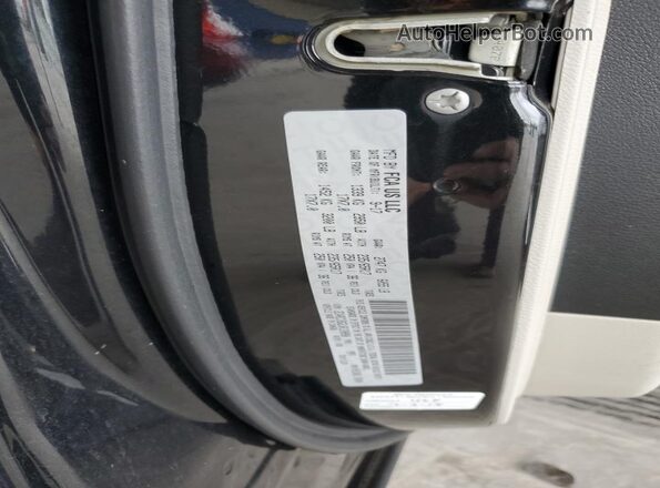 2C4RC1BG2JR120890 2018 CHRYSLER PACIFICA Black 360 interior view