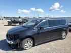 2022 Chrysler Pacifica Touring L Black vin: 2C4RC1BG2NR169352
