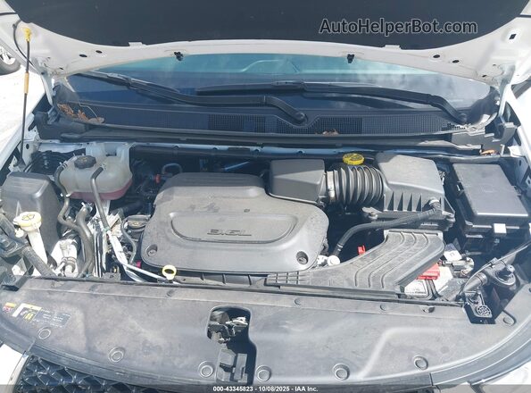 2C4RC1BG2RR129732 2024 CHRYSLER PACIFICA Белый Вид сзади