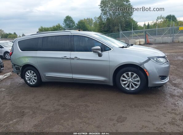2C4RC1BG4KR537347 2019 CHRYSLER PACIFICA Серый Панорамный вид салона 360°