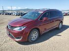 2020 Chrysler Pacifica Touring L Burgundy vin: 2C4RC1BG5LR141378