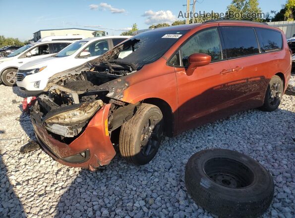 2C4RC1BG8JR234375 2018 CHRYSLER PACIFICA Red Vista tres cuartos delantera izquierda