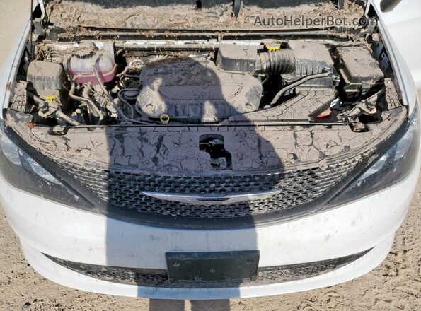2C4RC1CG1RR155785 2024 CHRYSLER VOYAGER Белый Вид подкапотного пространства