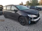 2018 Chrysler Pacifica Touring L Plus Black vin: 2C4RC1EG1JR226713