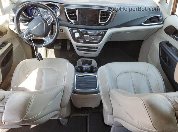 2C4RC1EG5JR174969 2018 CHRYSLER PACIFICA Red წინა პანელის ხედი