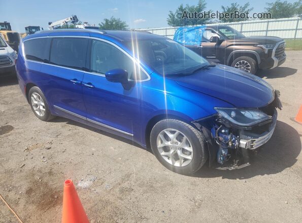 2C4RC1EG8JR321883 2018 CHRYSLER PACIFICA Blue Delantero derecho
