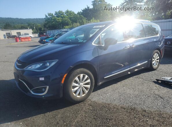 2C4RC1EG9JR114743 2018 CHRYSLER PACIFICA Blue Front left