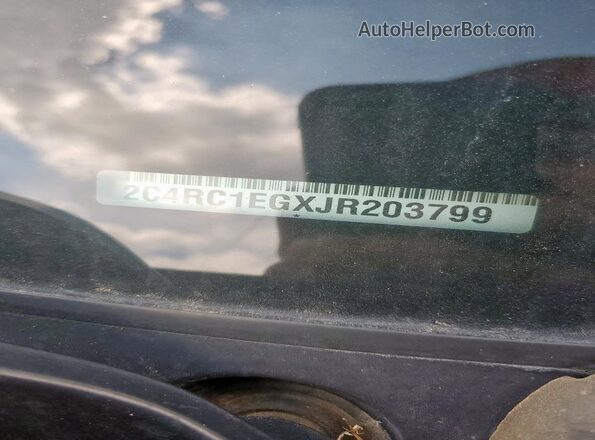2C4RC1EGXJR203799 2018 CHRYSLER PACIFICA Maroon Սալոնի 360 աստիճան տեսք