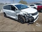 2018 Chrysler Pacifica Touring Plus White vin: 2C4RC1FG2JR228825