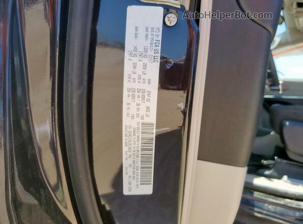 2C4RC1FGXJR139620 2018 CHRYSLER PACIFICA Burgundy Vista de la etiqueta del VIN
