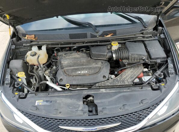 2C4RC1GG0JR273888 2018 CHRYSLER PACIFICA Black Widok komory silnika