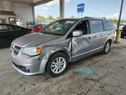2020 Dodge Grand Caravan Sxt Silver vin: 2C4RDGCG0LR166459