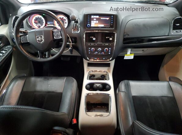 2C4RDGCG7JR238514 2018 DODGE GRAND Maroon Dashboard view