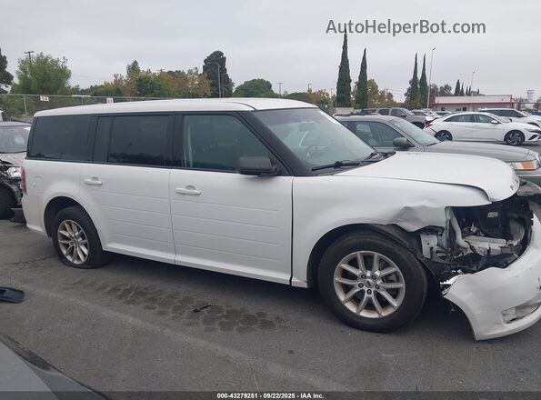 2FMGK5B89JBA03676 2018 FORD FLEX Белый Вид задней части салона