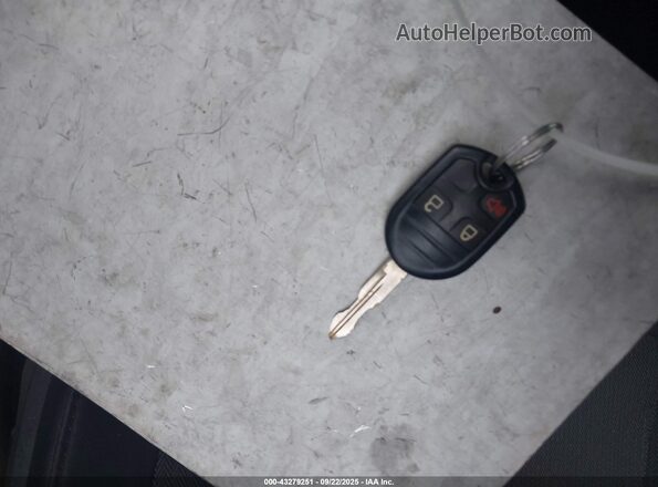 2FMGK5B89JBA03676 2018 FORD FLEX Белый Вид панели приборов