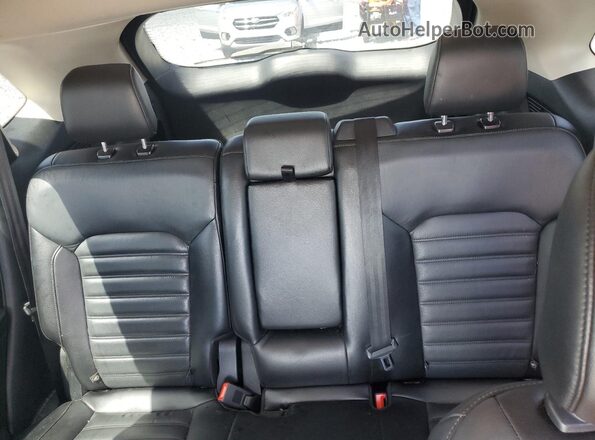 2FMPK3J93JBB09328 2018 FORD EDGE Charcoal Widok tylnych siedzeń