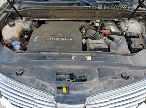 2LMPJ6KR0JBL14810 2018 LINCOLN MKX Silver Շարժիչի բաժամունքի տեսք