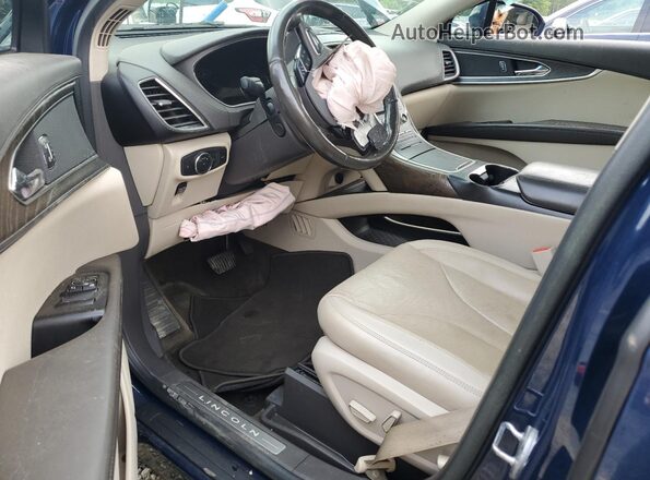 2LMPJ6LR1JBL40511 2018 LINCOLN MKX Blue Vista del salpicadero