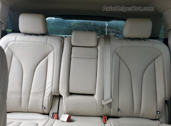 2LMPJ8LR0JBL19516 2018 LINCOLN MKX Beige Widok tylnych siedzeń