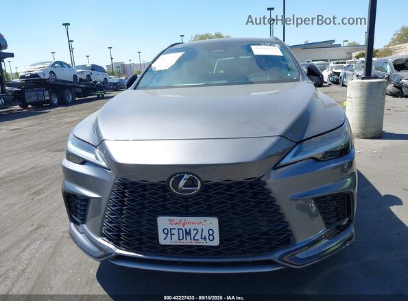2T2BCMEA8PC002664 2023 LEXUS RX 500H Gray Սարքավորումների վահանակի տեսք