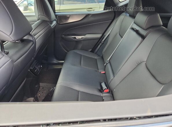 2T2KGCEZ2SC068110 2025 LEXUS NX Серый Вид задних сидений