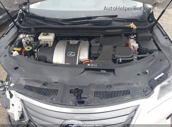 2T2ZFMCA1GC001414 2016 LEXUS RX 450H Белый Вид сзади