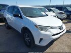 2018 Toyota Rav4 Le White vin: 2T3BFREV6JW766120