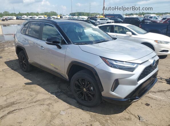 2T3E6RFV7RW057350 2024 TOYOTA RAV4 Silver Przód prawy