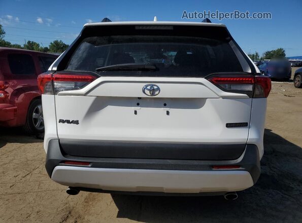 2T3J1RFV3RW478107 2024 TOYOTA RAV4 Белый Вид сзади