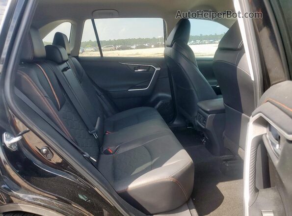 2T3J1RFV7NW286411 2022 TOYOTA RAV4 Черный Вид задней части салона