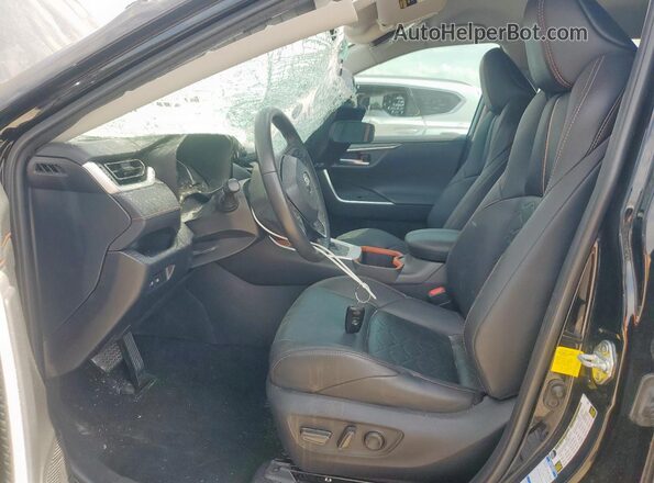 2T3J1RFV7NW286411 2022 TOYOTA RAV4 Черный Вид салона спереди