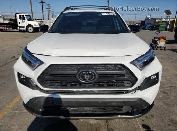 2T3S1RFV9PW360130 2023 TOYOTA RAV4 White Widok z przodu