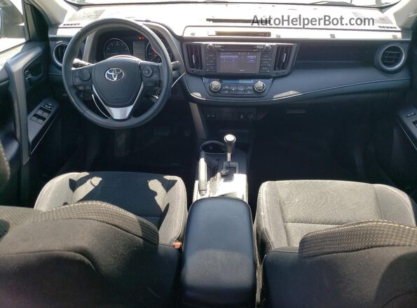 2T3WFREV6JW445129 2018 TOYOTA RAV4 Silver Առջևի վահանակի տեսք
