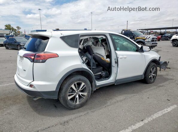 2T3WFREV9JW484717 2018 TOYOTA RAV4 White Tył prawy