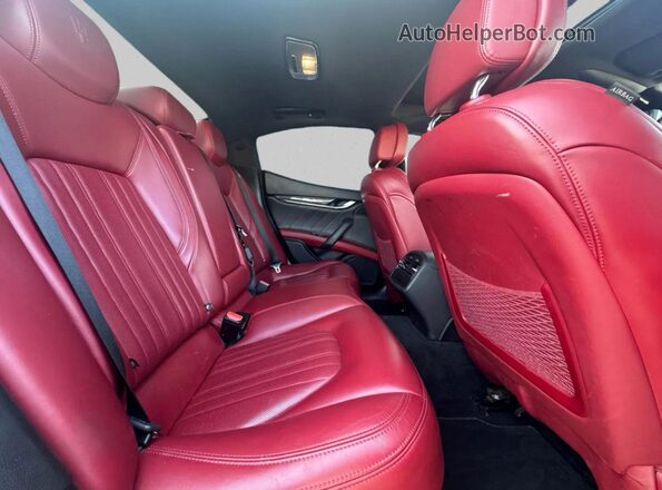 ZAM57YTL0K1319168 2019 MASERATI GHIBLI Black Widok z tyłu