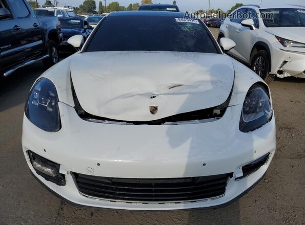 WP0AA2A73HL103786 2017 PORSCHE PANAMERA Белый Вид сзади