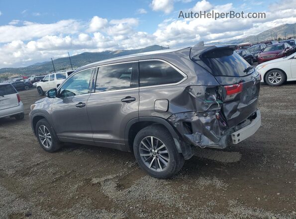 5TDJZRFH0JS882488 2018 TOYOTA HIGHLANDER Gray Rear right