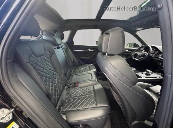 WA1C4AFY1L2037176 2020 AUDI SQ5 Черный Вид сзади