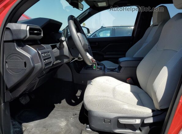 JTEVA5BR4S5016120 2025 TOYOTA 4RUNNER Красный Вид панели приборов