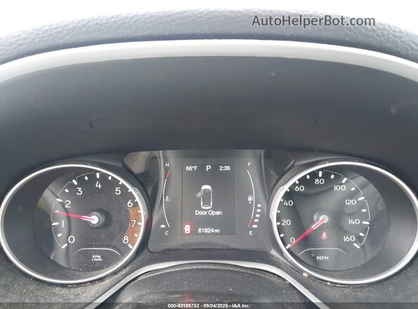 3C4NJDBB6JT479473 2018 JEEP COMPASS Blue Vista de los asientos traseros