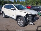 2019 Jeep Compass Latitude 4x4 White vin: 3C4NJDBB8KT594156