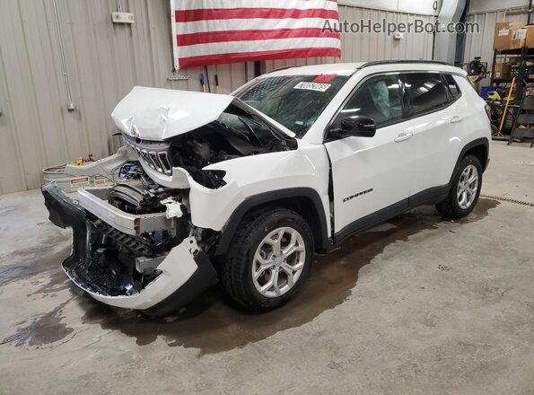 3C4NJDBN9RT110631 2024 JEEP COMPASS White Vista tres cuartos delantera izquierda