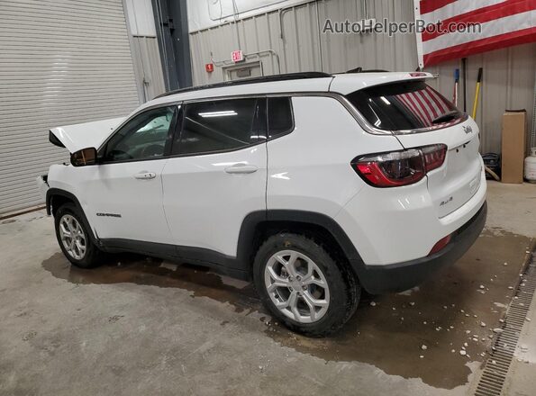 3C4NJDBN9RT110631 2024 JEEP COMPASS White Trasero izquierdo