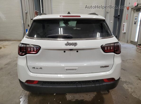 3C4NJDBN9RT110631 2024 JEEP COMPASS White Vista trasera