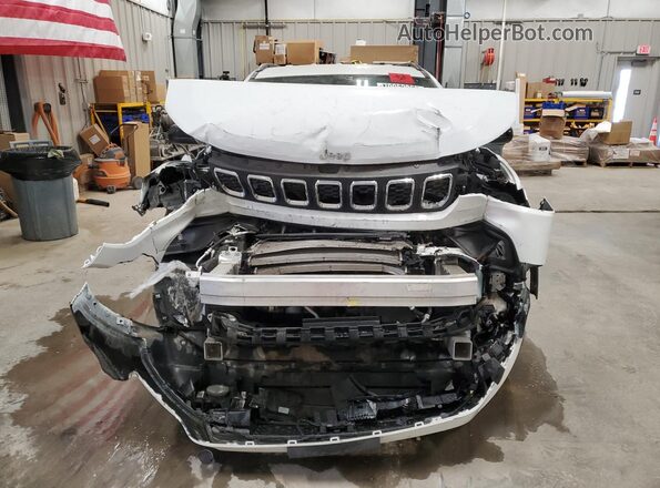 3C4NJDBN9RT110631 2024 JEEP COMPASS White 