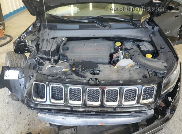 3C4NJDCB0JT401348 2018 JEEP COMPASS Black Engine compartment view