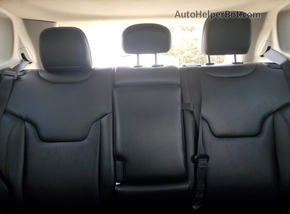 3C4NJDCB5MT595122 2021 JEEP COMPASS Синий Вид задних сидений