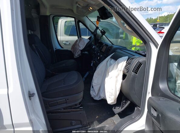 3C6LRVBG6PE566859 2023 RAM PROMASTER 1500 Белый Вид салона спереди