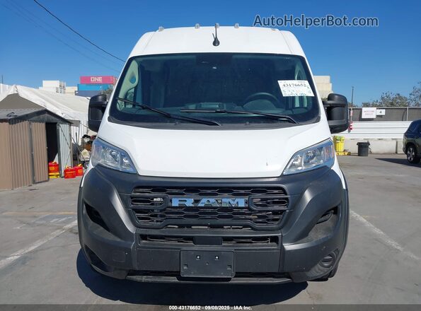 3C6LRVDG4SE527404 2025 RAM PROMASTER 2500 White Widok zestawu wskaźników