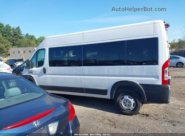 3C6LRVPG9ME534573 2021 RAM PROMASTER 2500 White 360 interior view